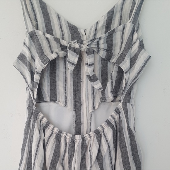 Romper grey and white stripped - Picture 4 of 5